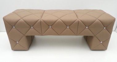 Sofa pufa ławka pikowana kryształami SWAROVSKIEGO pod wymiar
